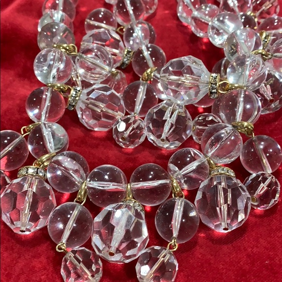 J. Crew festive clear and gold tone noticed two beads have cracks - Picture 7 of 9